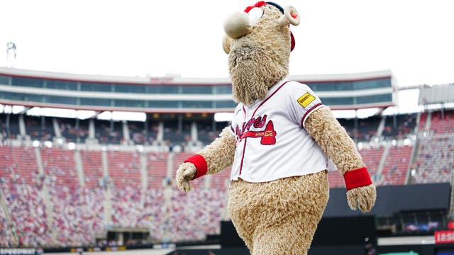 Braves look ahead to new broadcasts and big anniversary plans