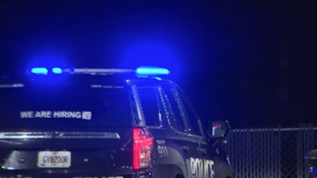 Man shot outside gas station on Glenwood Road, DeKalb County police say