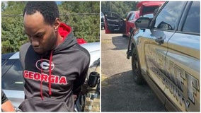 Wanted fugitive, woman arrested during traffic stop in Hart County