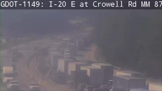 Covington high-speed chase ends in crash; 2 arrested, officer injured