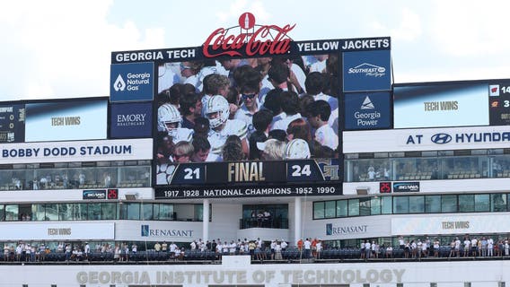 Georgia Tech upsets 12th-ranked Clemson with last-second field goal