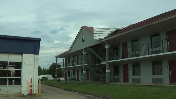 Red Roof Inn in Kennesaw loses part of roof in storms