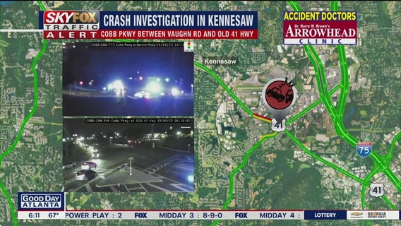 Fatal crash closes multiple lanes of Cobb Parkway in Kennesaw area