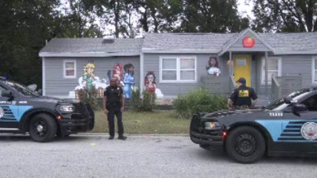 Man killed in early morning shooting on Lakewood Avenue