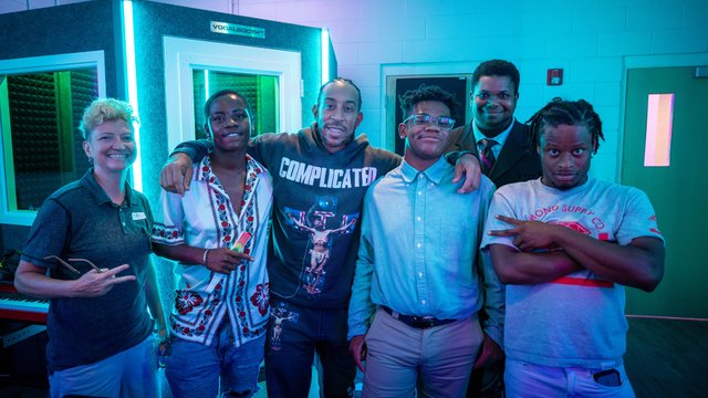 Ludacris visits Covenant House Georgia to inspire young artists