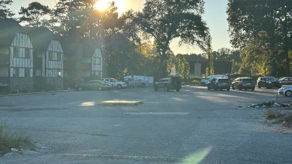 Man shot, killed at Camelot Condominiums in South Fulton