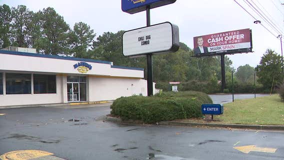 Shooting inside Kennesaw restaurant injures 3 people