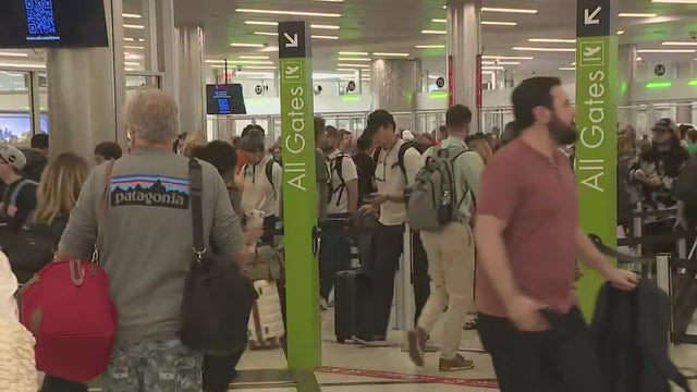 Atlanta's airport sees 4th busiest day as shutdown strains TSA, air traffic controllers