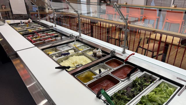 New Blaze Pizza concept opens in Akers Mill Square