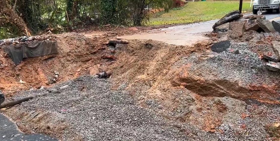 forest-park-road-collapse.jpg?