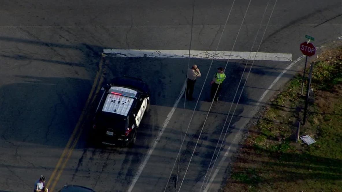 Gilmer County SRO injured after being hit while directing traffic