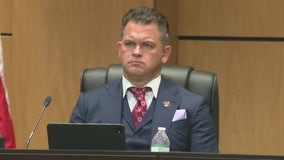 Some calling for Cobb County School Board vice chair's resignation over lawsuit