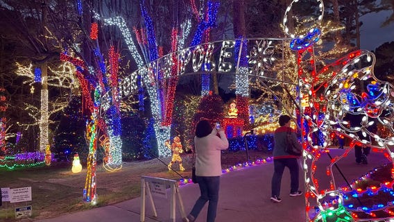 Christmas light displays in metro Atlanta, North Georgia | 2025