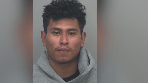 Duluth driver arrested after fleeing crash that injured passenger