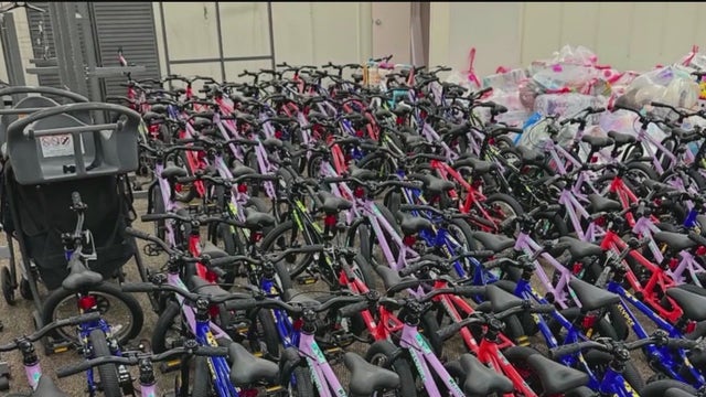 Coweta County bike giveaway short on funds as Christmas deadline nears