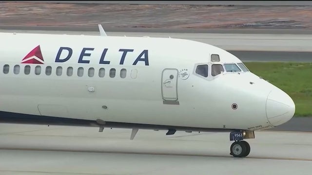 Thousands of flights canceled over weekend as shutdown drags into day 40