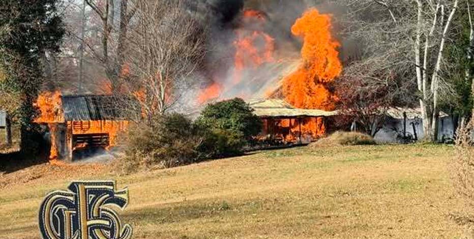 Fast-moving fire destroys multiple homes in Stephens County | FOX