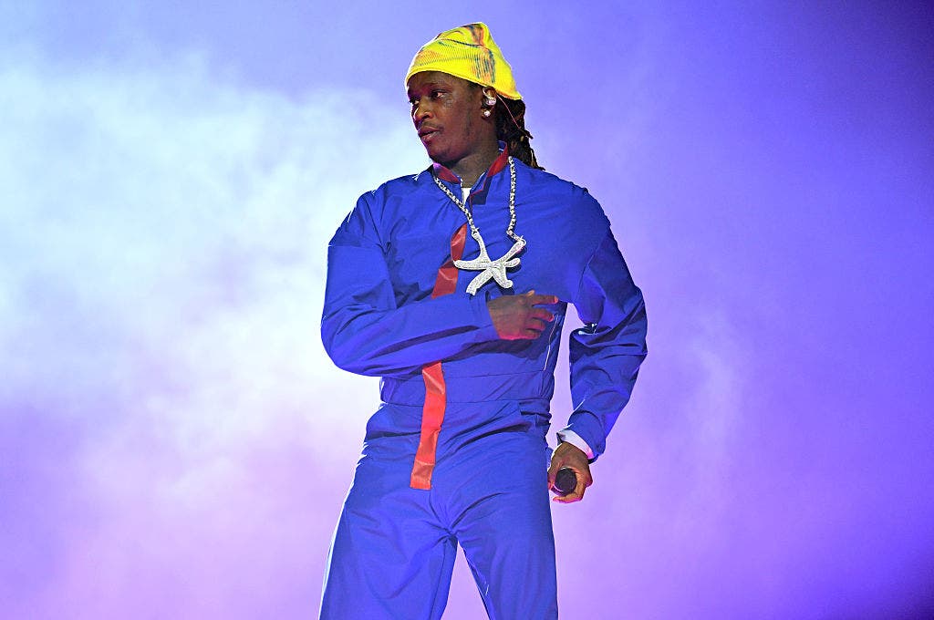 Young Thug proposes to Mariah The Scientist during Atlanta concert