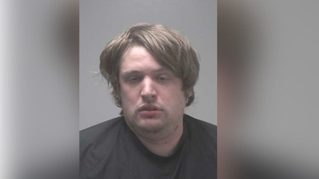 2 dead in Coweta County home, suspect named