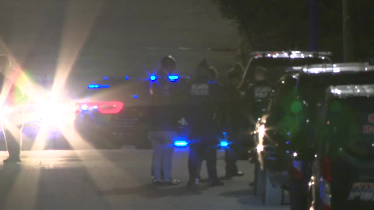 15-year-old killed during apparent attempted robbery in southeast Atlanta