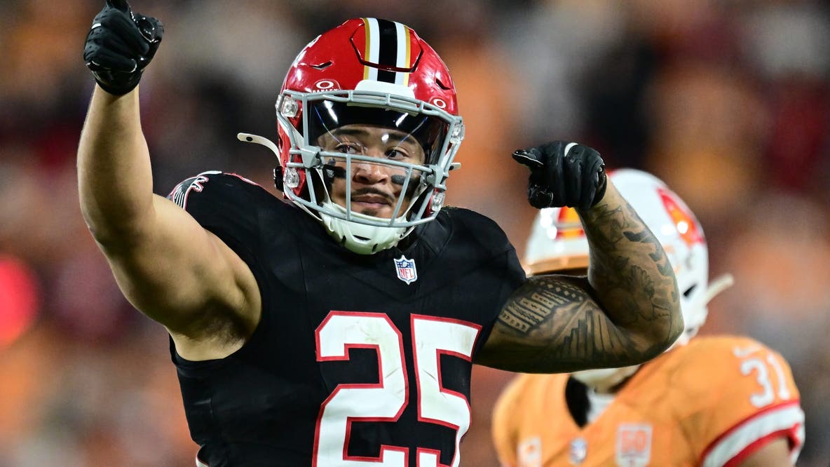 Falcons stun Buccaneers with last-second field goal in 29-28 comeback win