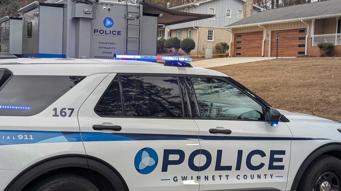 Officer shoots 19-year-old suspect armed with knife in Peachtree Corners area, police say