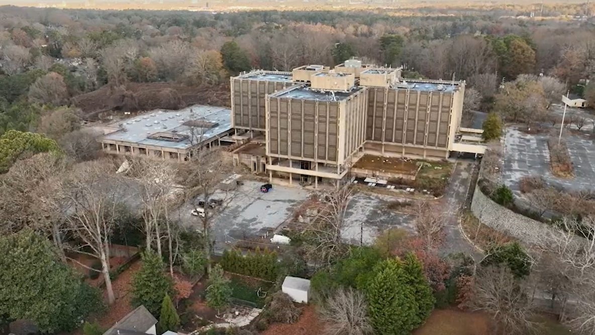 19-year-old killed in fall from vacant building used in 'Stranger Things'