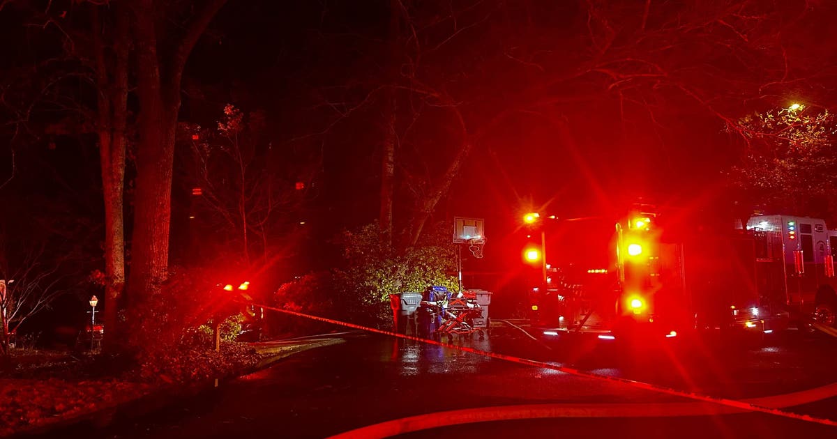 Neighbors rally after fire destroys Cobb County family’s home | FOX 5 ...