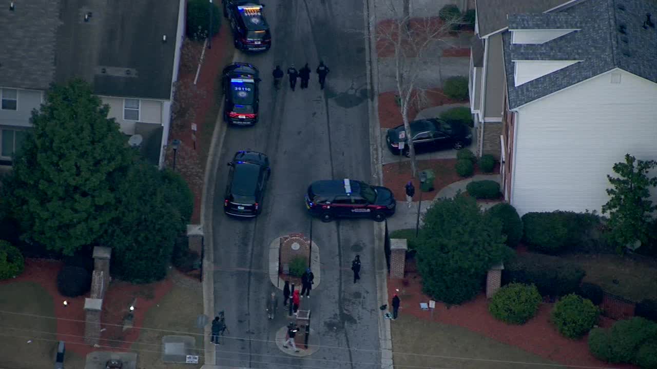 Two teens shot after homeowner opens fire during suspected package theft, police say