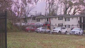 1 injured in Troy Street apartment fire in NW Atlanta, residents displaced