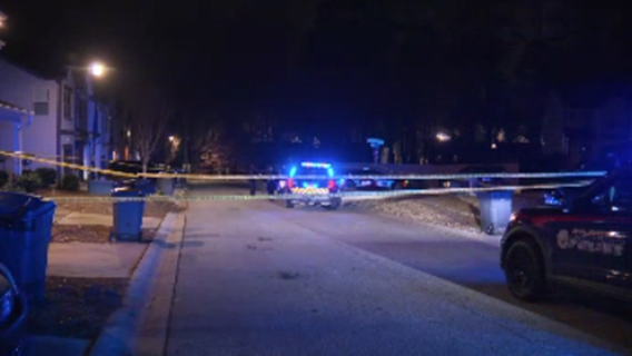 Man shot during fight on Ridgeview Drive in SW Atlanta