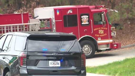 Two pilots survive small plane crash in Doraville in a 'Christmas miracle'