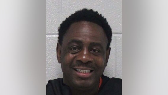Villa Rica teacher accused of molesting a student on campus