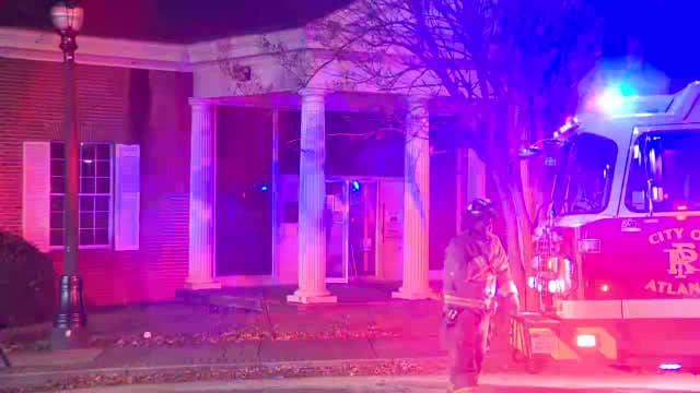 Person arrested after 'suspicious' fire at abandoned Atlanta bank