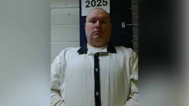 Judge again pauses Georgia execution amid parole board conflict questions