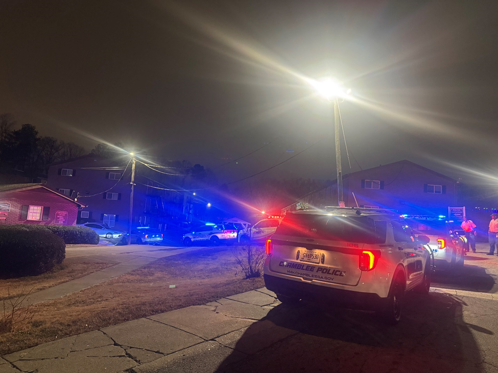 Man shot in stomach by suspected car burglar in Chamblee, police say