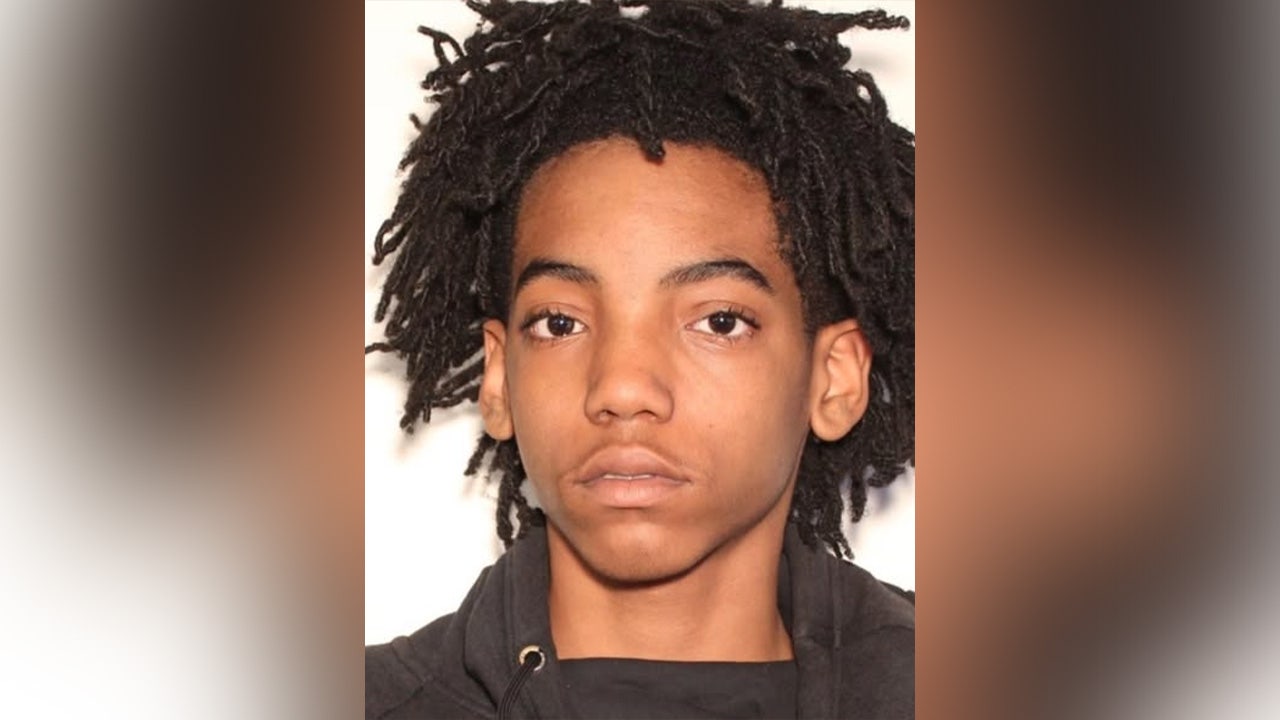 Clayton County Sheriff searching for teen accused of aggravated assault