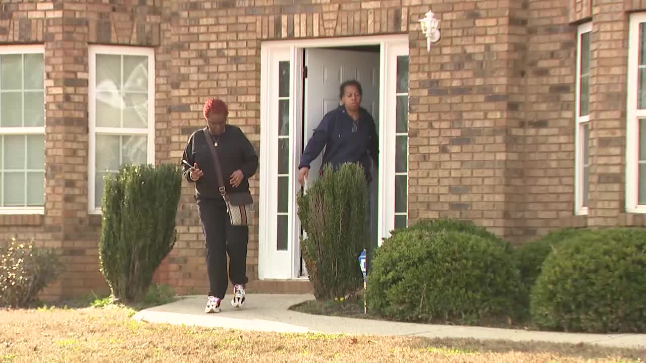 South Fulton rental scam: Family loses $4K and faces eviction in 'squatter' case