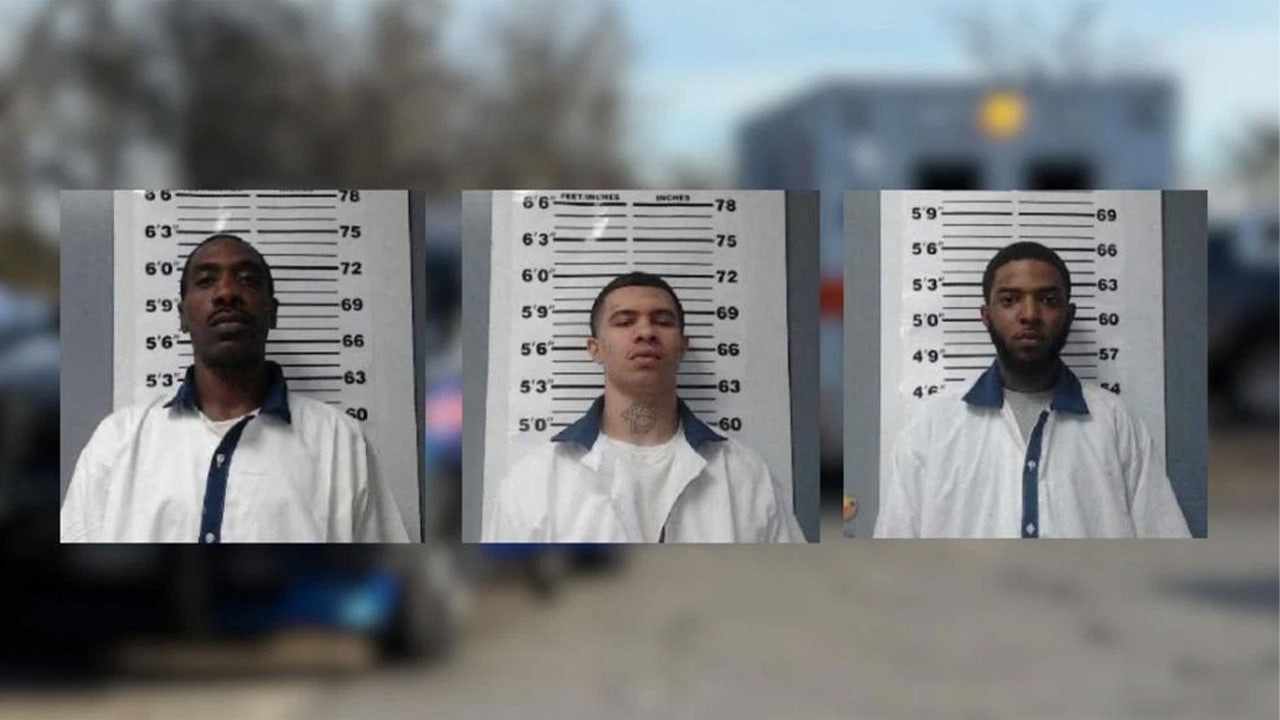 Man charged in Fulton County among 3 inmates killed at Washington State Prison