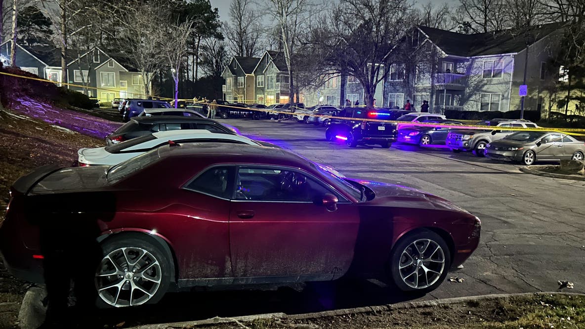 Clayton police investigating possible shooting at apartment complex