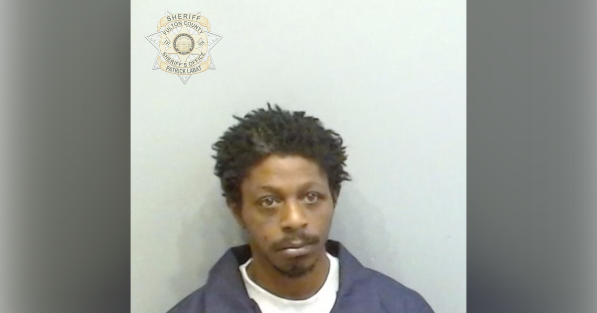 Atlanta officer injured while arresting fugitive wanted for murder