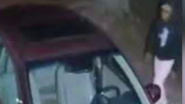 Man who allegedly stole car from South Fulton driveway sought by police