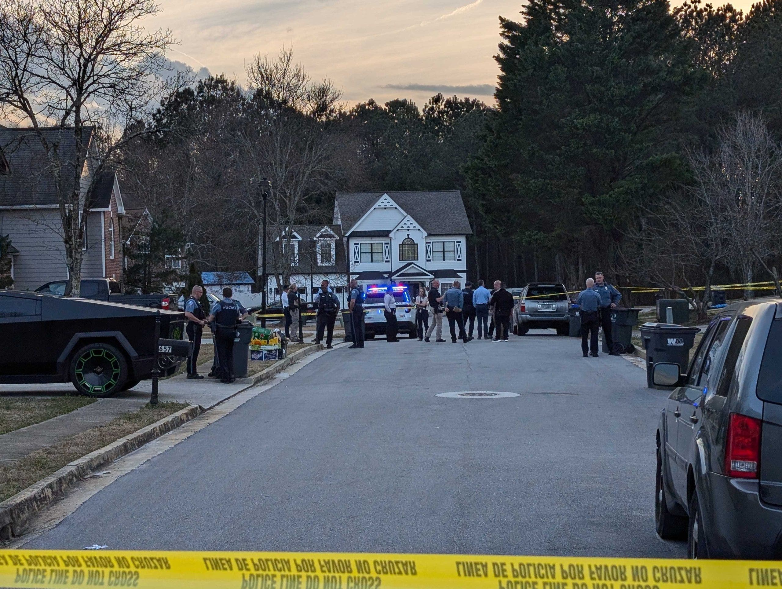 Gwinnett police respond to shooting involving officer