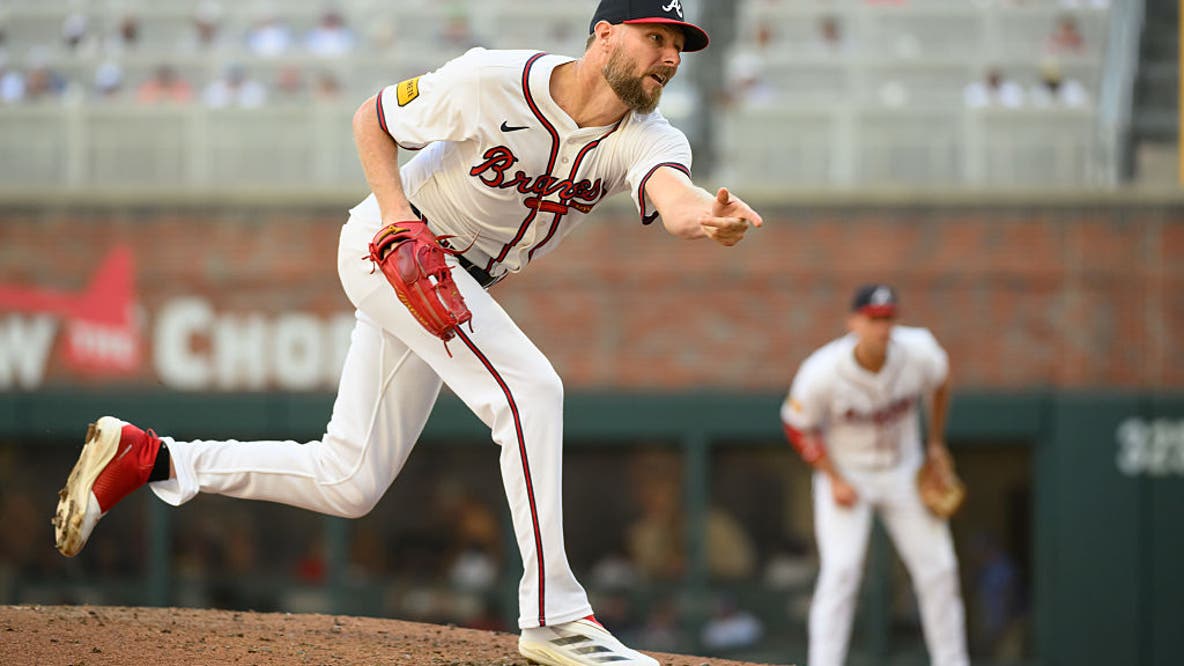 Chris Sale agrees to $27M one-year deal, sets Braves mark