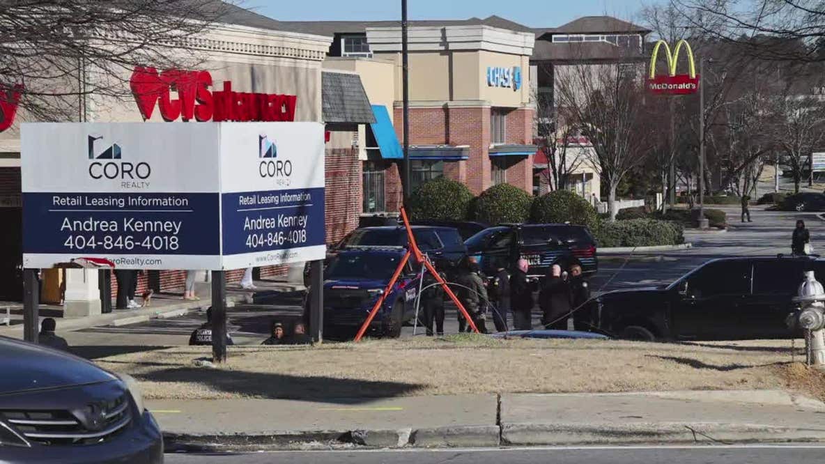 Hours-long SWAT standoff on Cheshire Bridge Road ends with arrest