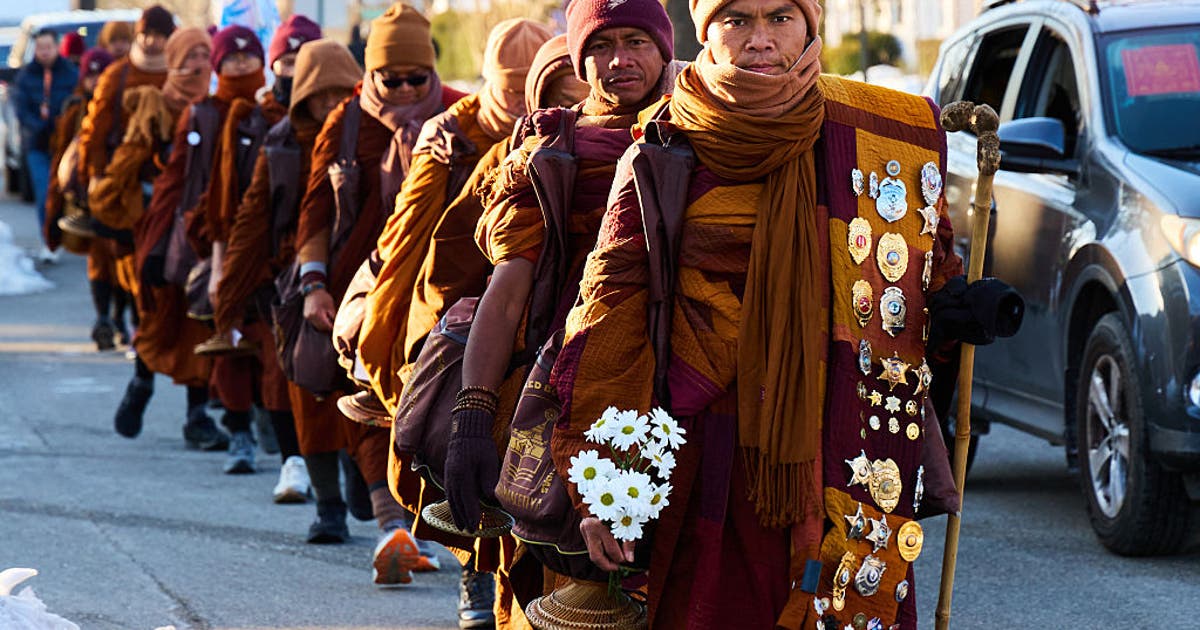 'Walk for Peace' monks nearing outskirts of Washington, D.C., on 104th day