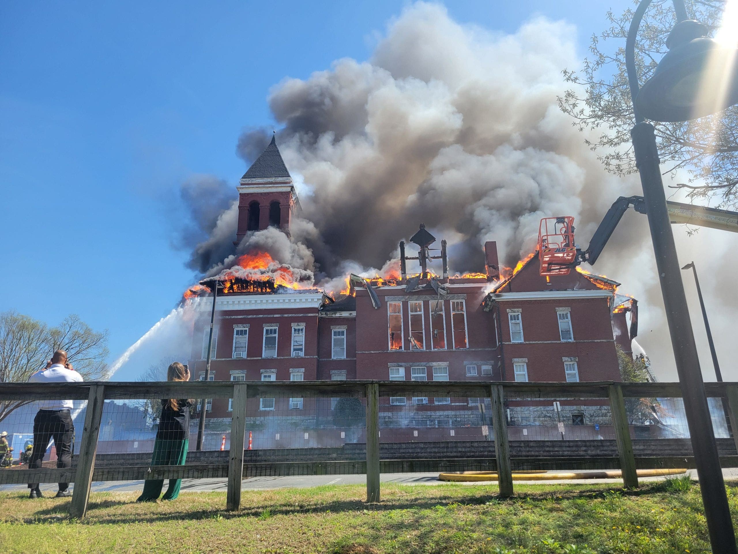Judicial emergency declared after Floyd County courthouse fire