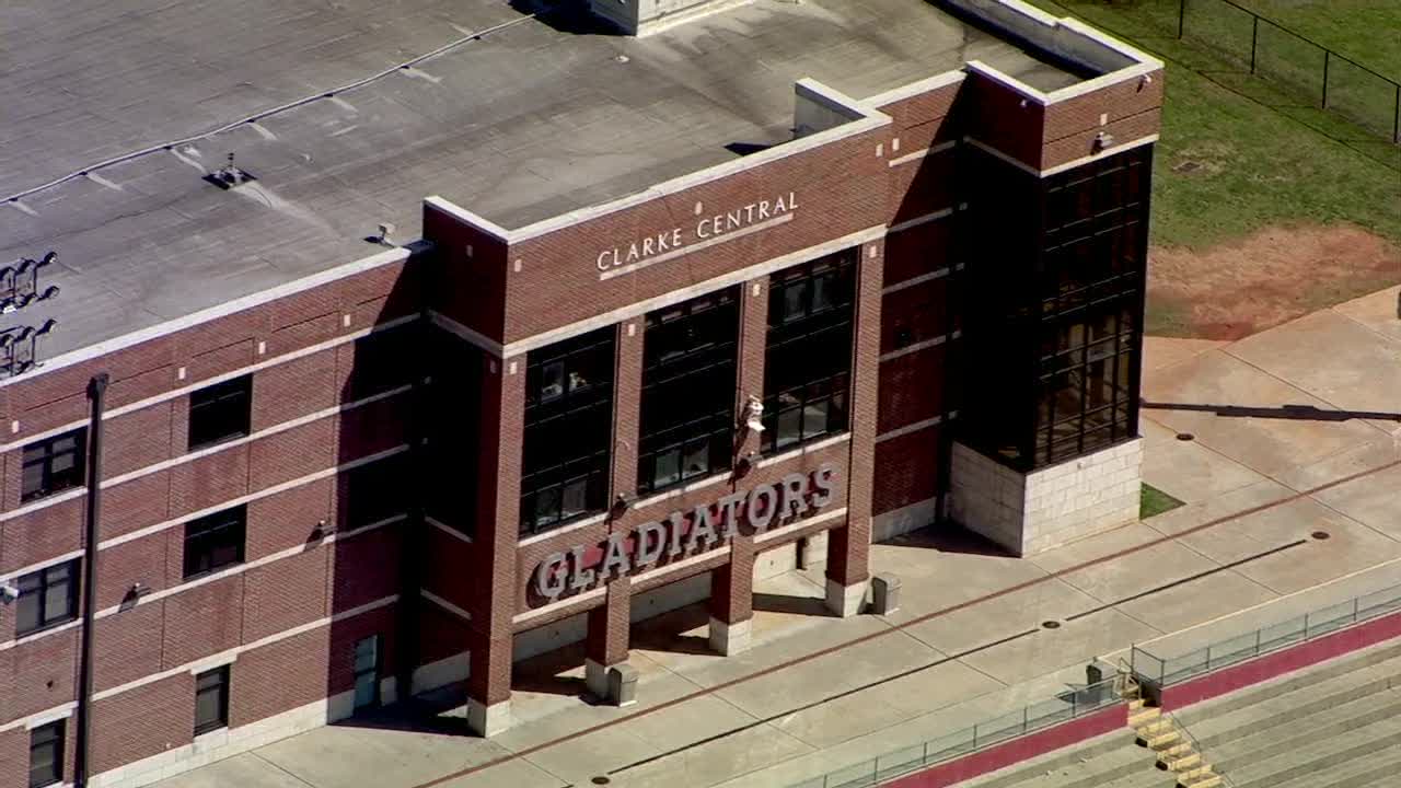 Clarke Central High School evacuated after reported propane leak