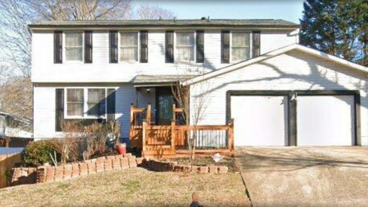 Roswell police shut down unlicensed care home, woman arrested