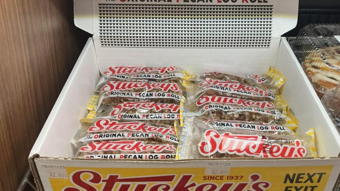 Stuckey’s recalls pecan log rolls over cherry labeling error
